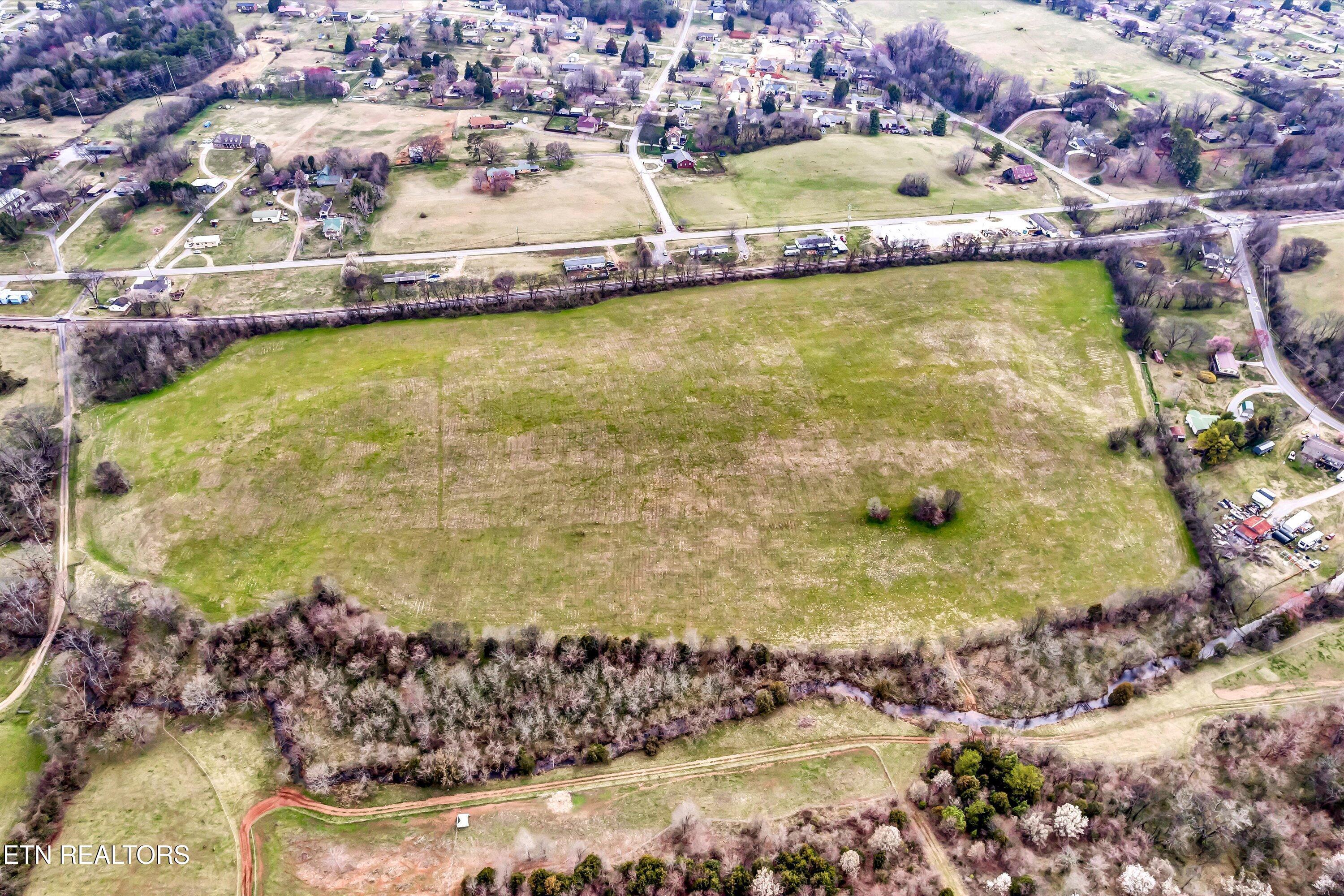 Image 4: 28-Lakeview Rd-28