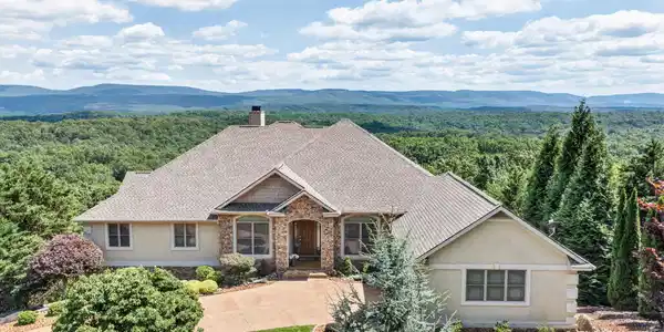 40 Vista Terrace