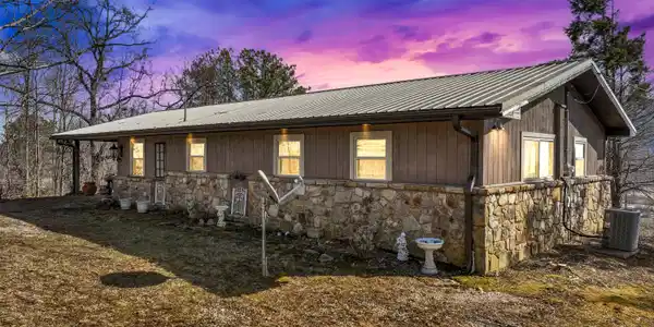 2805 Indigo Lane