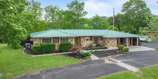 446 Oak Run Rd