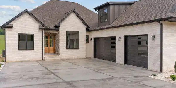 210 Big Oak Drive