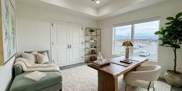 Image 3: 2-Sugarfoot-2BR-Staged-04