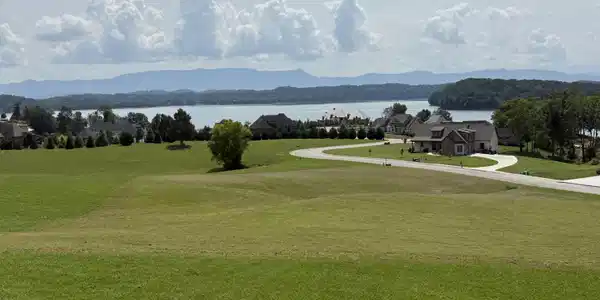 Majestic Circle
