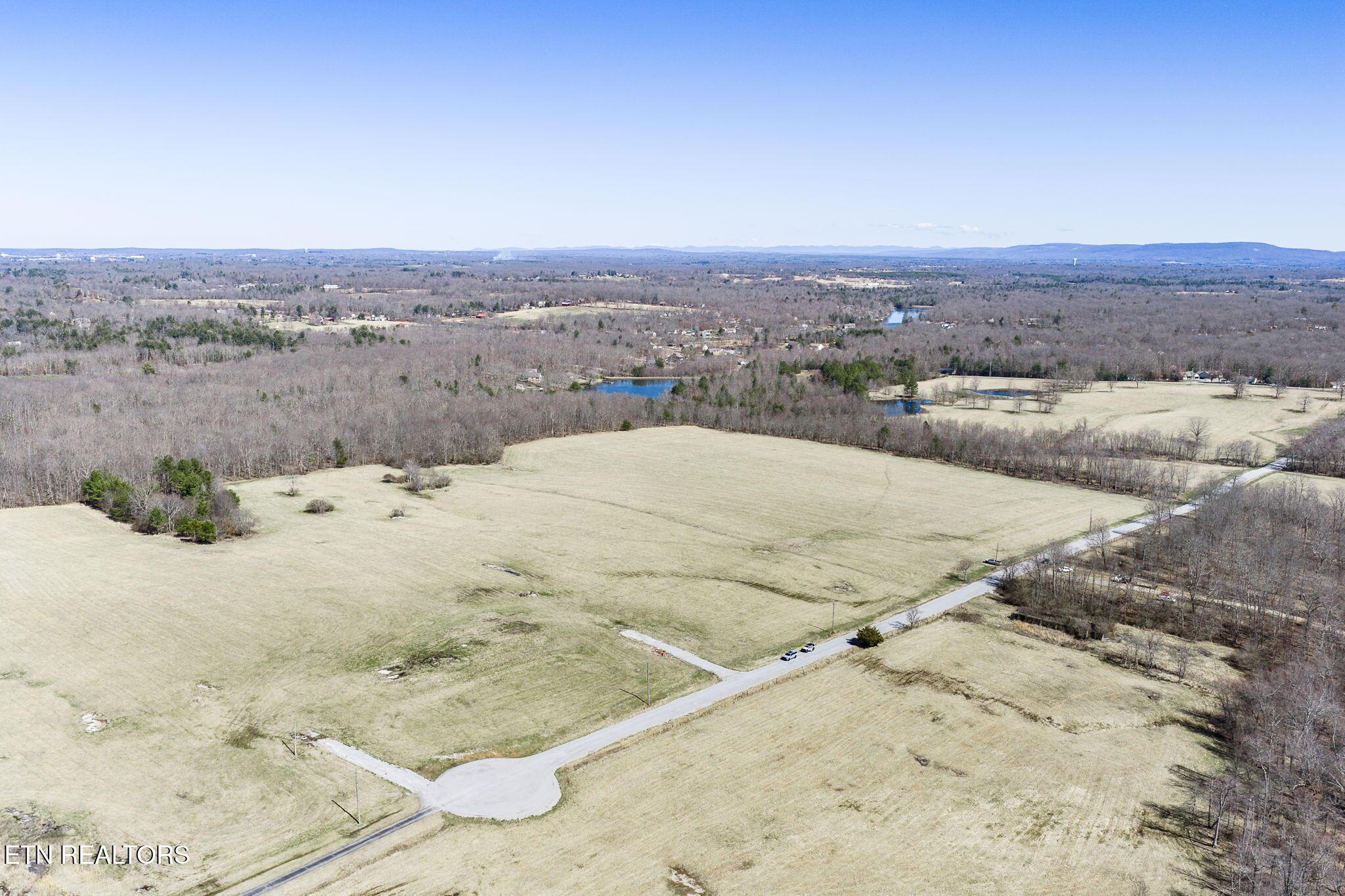 Image 3: 53-web-or-mls-Nicholson Dr_070_TNPC