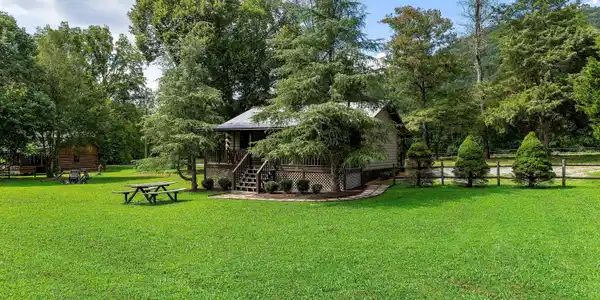 339 Stables Drive