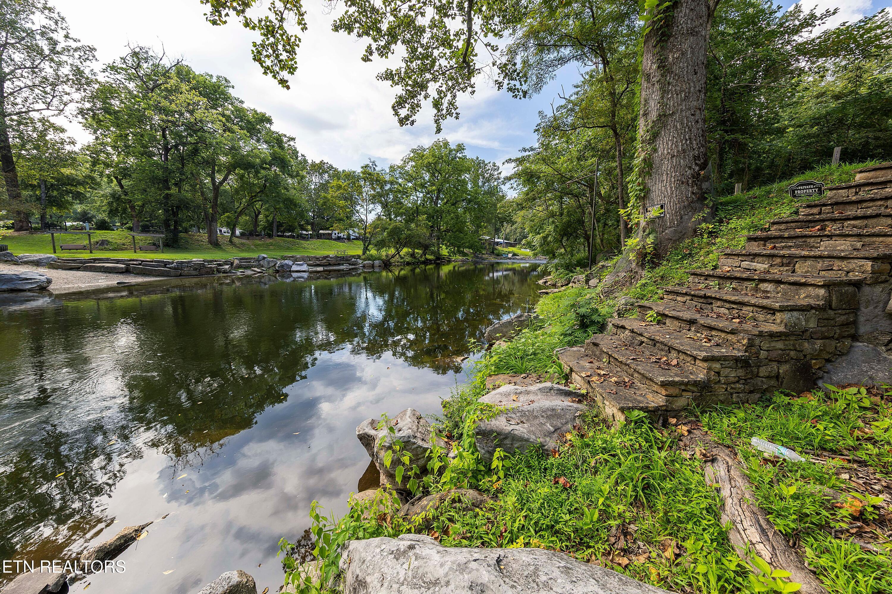 Image 2: stables creek