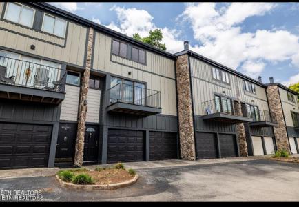 1876 Cherokee Bluff Drive