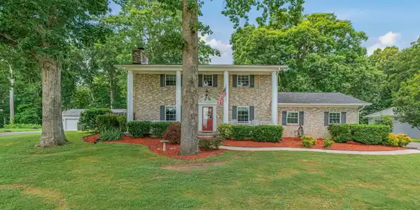 11213 Sonja Drive