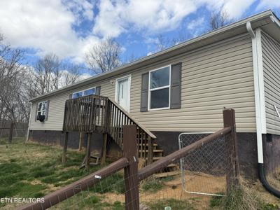 1725 Richard Lane