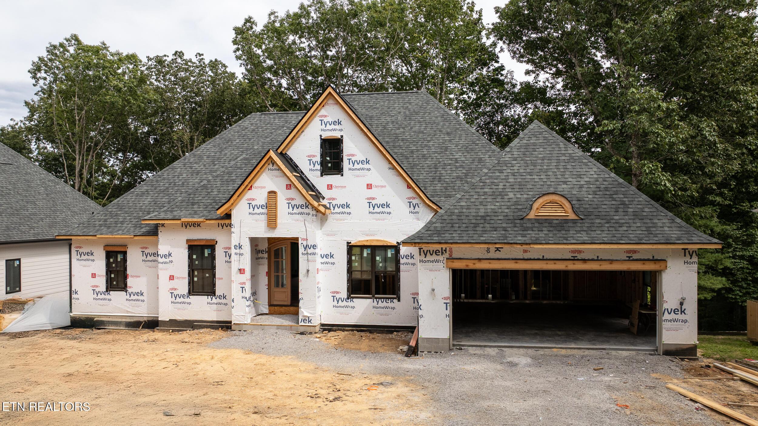 Image 2: Waterfront Lake Home Fairfield Glade, Te