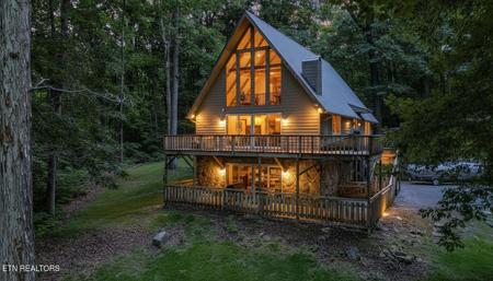 701 Cherokee Ridge Rd