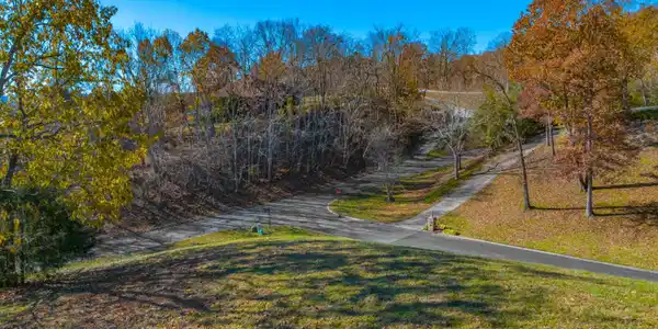 Image 4: 004-9022ParadiseViewDrive-Mooresburg-TN-