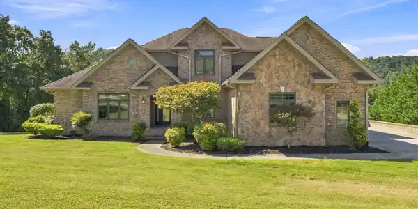 203 Bicentennial Drive