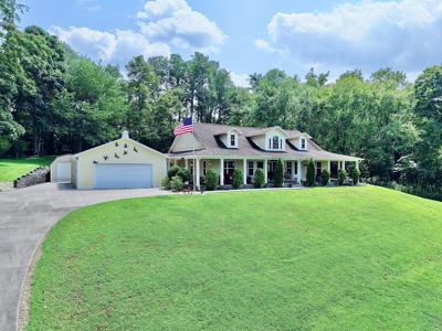 403 Chelaque Way
