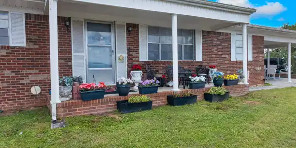 Image 3: 031-222RoseDrive-Tazewell-TN-37879-SMALL