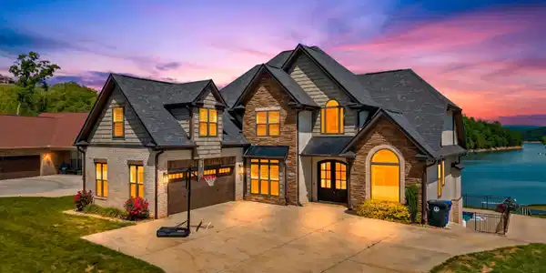 Image 2: 001-3111BridgewaterBlvd-Morristown-37814