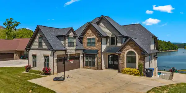 Image 3: 003-3111BridgewaterBlvd-Morristown-37814