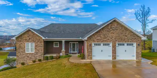 4144 Harbor View Drive