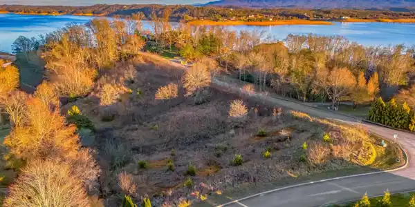 Image 2: 007-ScenicShores-Lots606163-Dandridge-TN