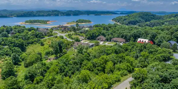 Image 3: DJI_0133-HDR