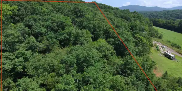 Image 4: Lot 62 Upper