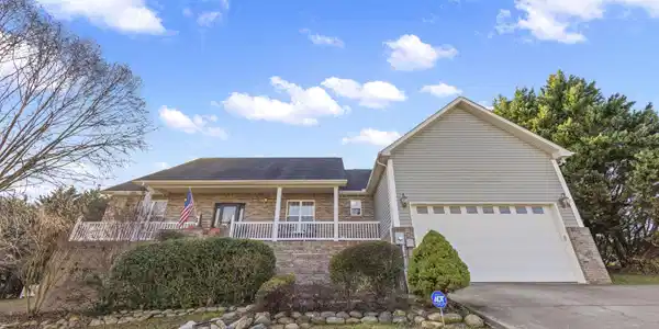 1850 Pheasant Crossing Drive