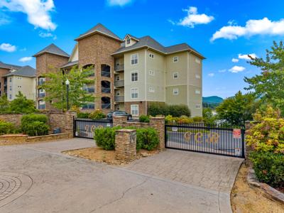 424 Sandpier Lane