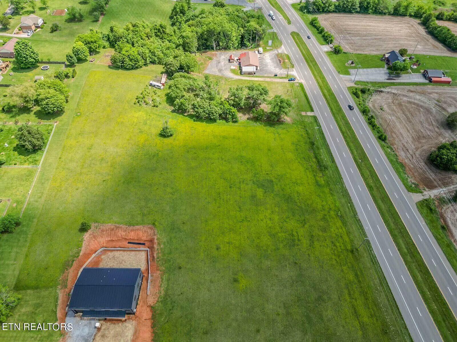 Image 3: 7350 W AJ Hwy