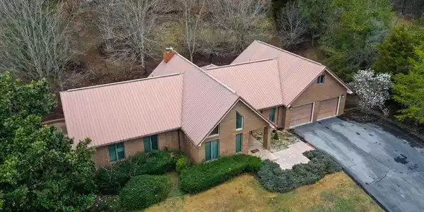 329 Rivergate Manor