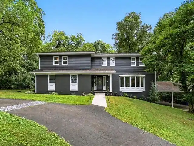 Image 1: Front of House