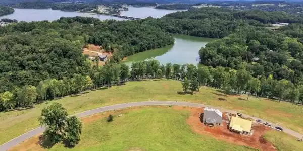 LOT 51 GRAYSTONE SHOALS