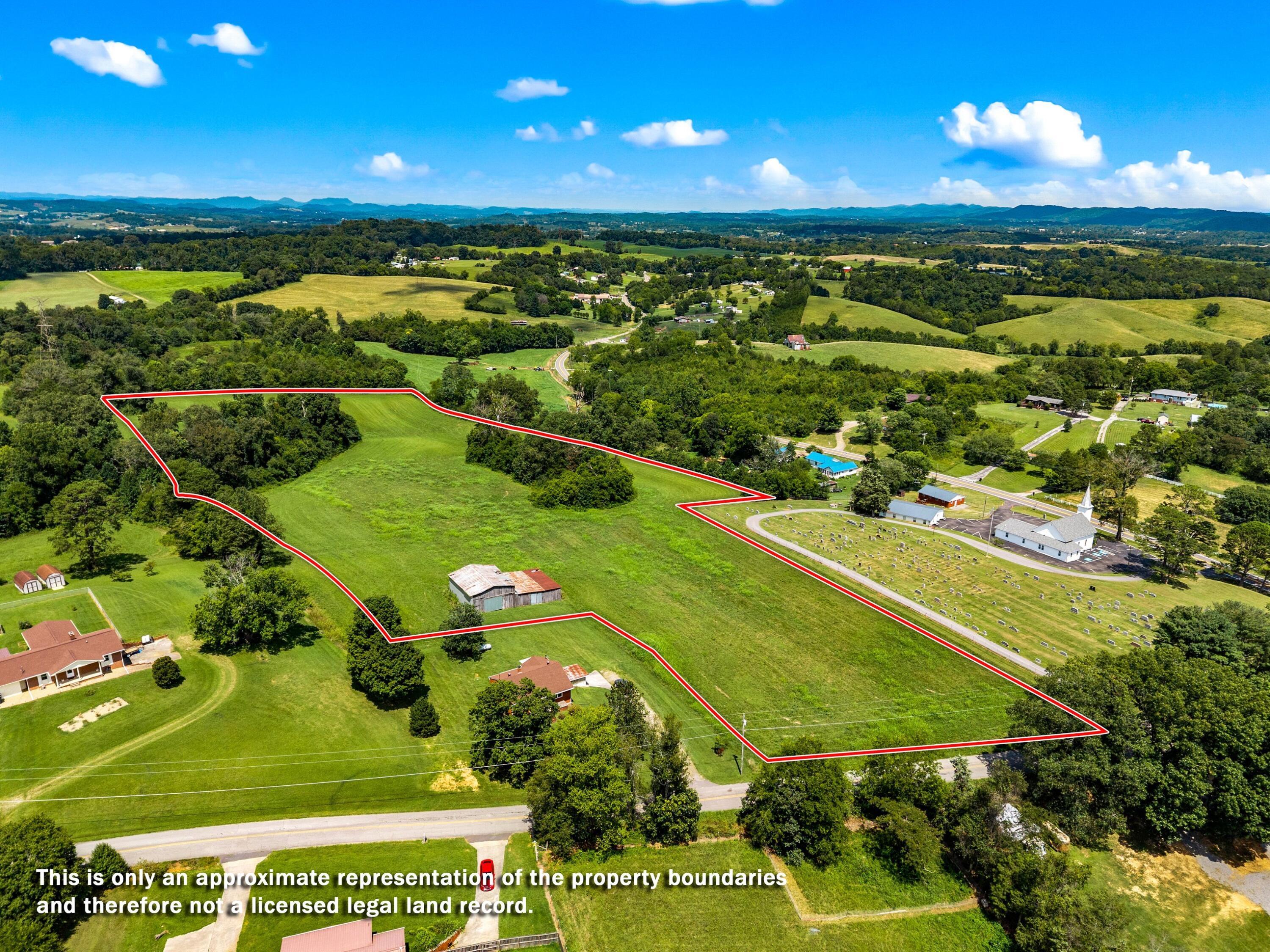 Image 3: 002-6899BeaconLightRoad-Whitesburg-TN-37
