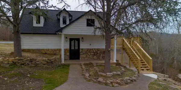 192 Manis Road