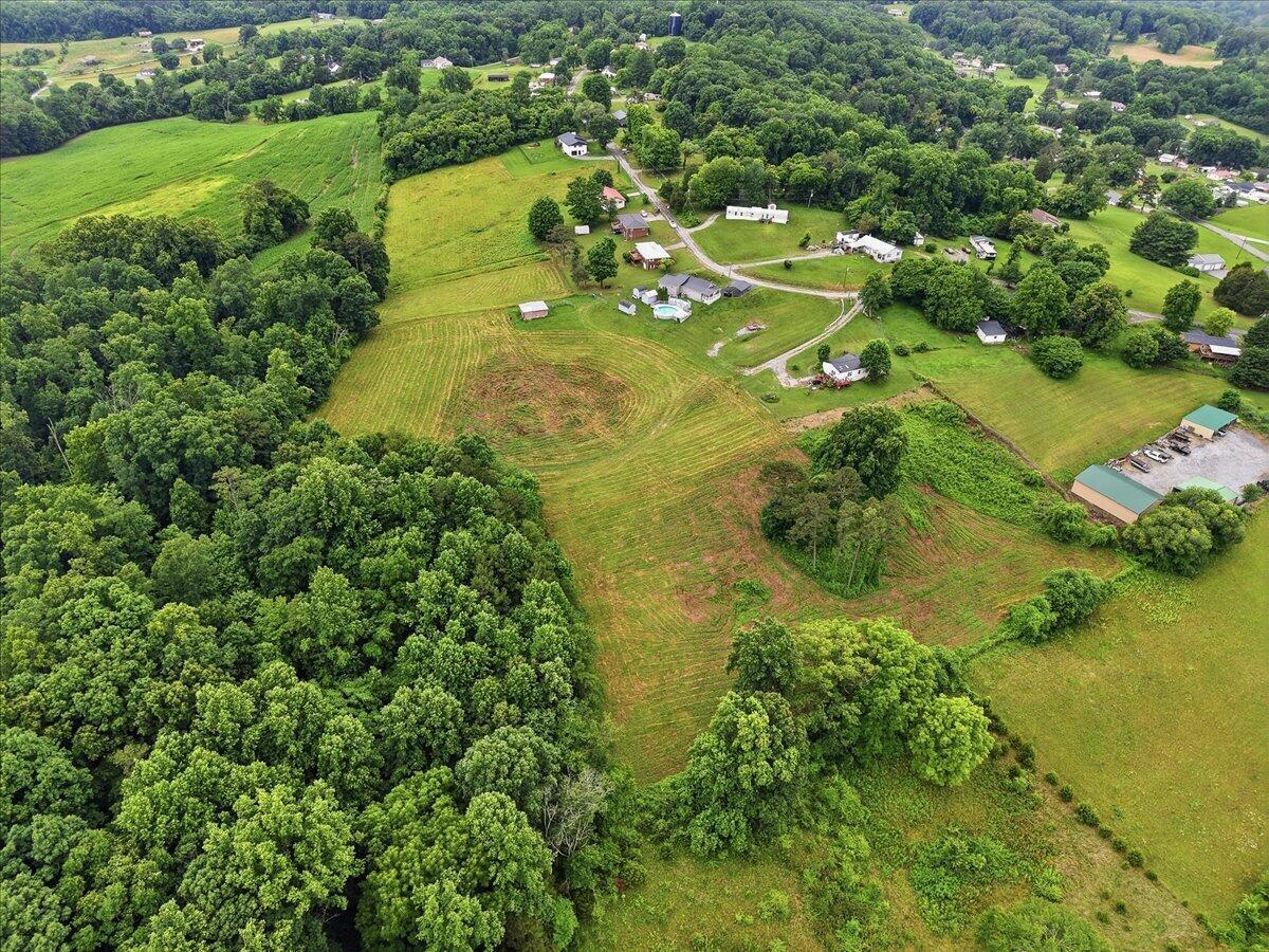 Image 4: 4-1438_Shannons_Little_Mtn_Rd_012