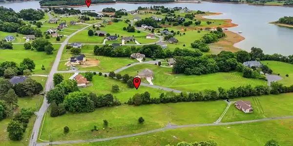 Image 4: 2014 Lake Vista Ct - 4