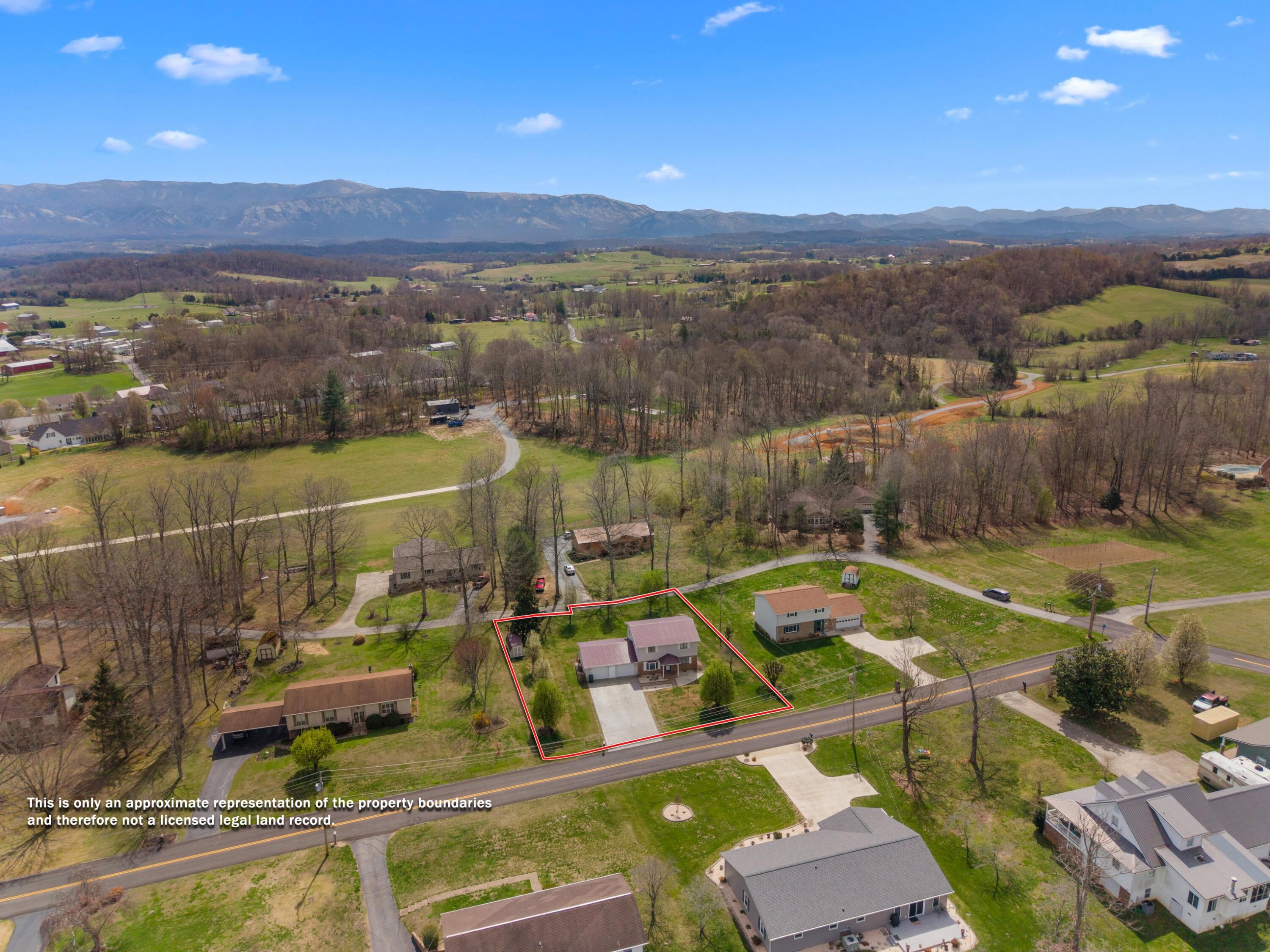 Image 2: 005-1692OldShilohRoad-Greeneville-TN-377
