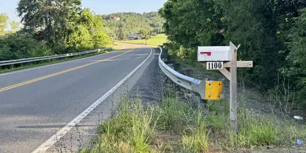 1100 Highway 25-E