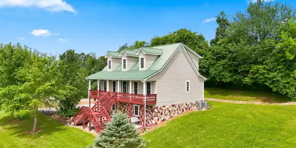 Image 2: 3_3192 salem rd -02