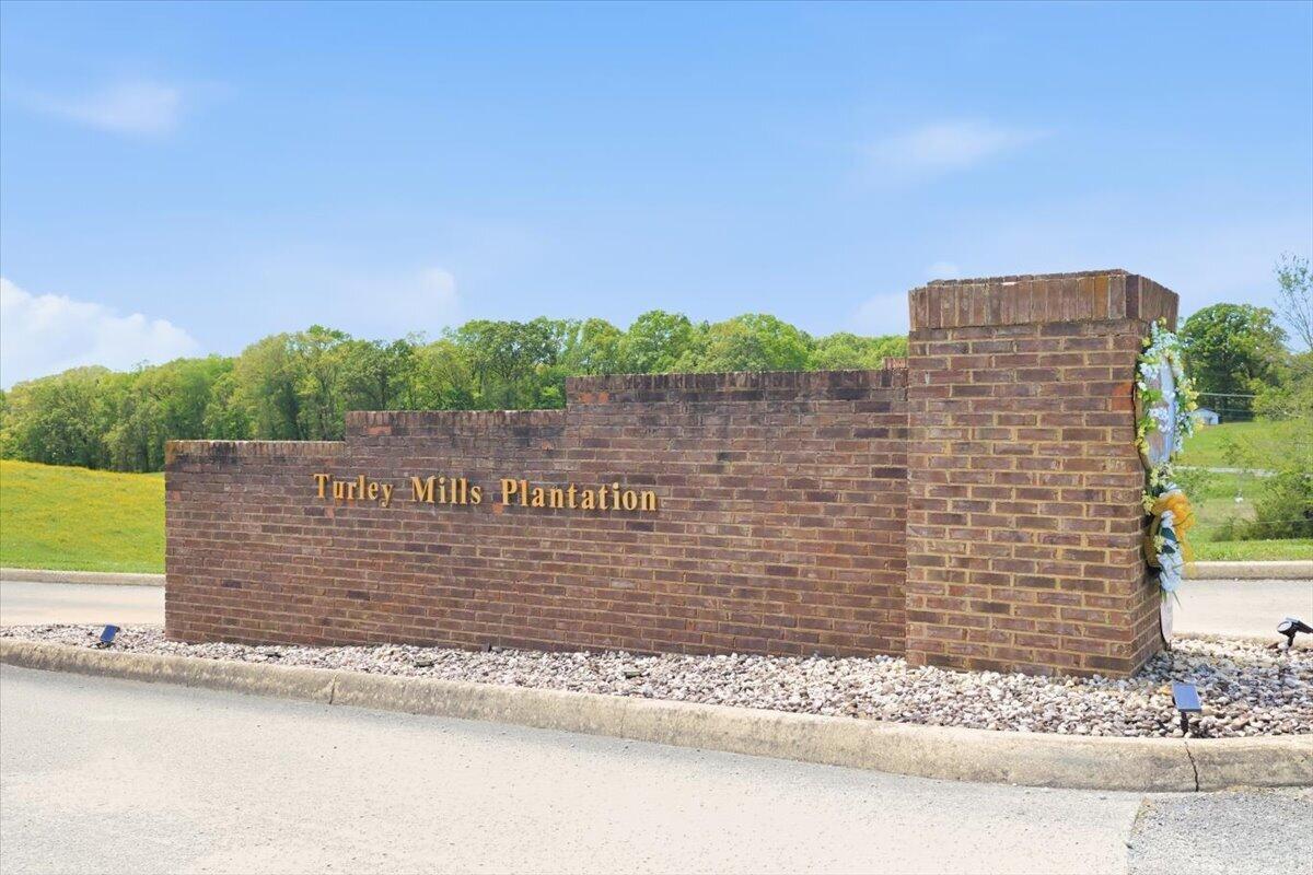 Image 2: 60-571_Turley_Mills_062