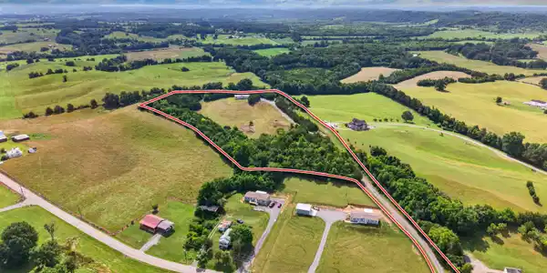 Image 2: new property lines