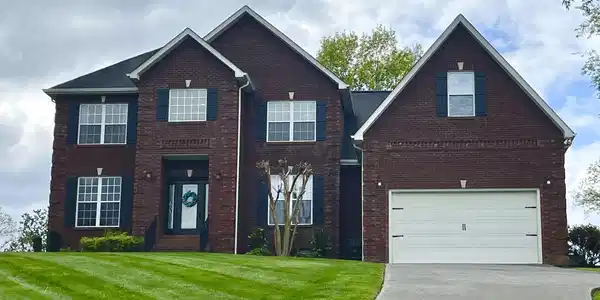 905 Glenda Lane