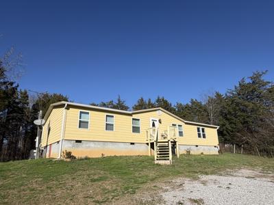 906 Bay Road