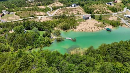 Lot 2 Emerald Pointe Boulevard