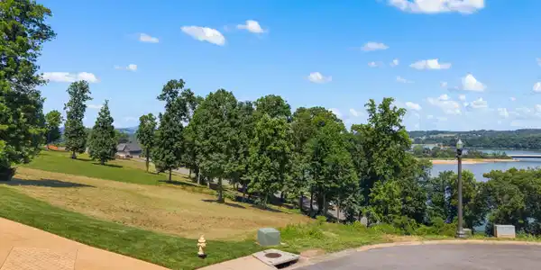Image 3: 001-2492StarboardCrestRoad-Morristown-TN