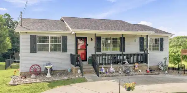 7247 Cedar Hill Road
