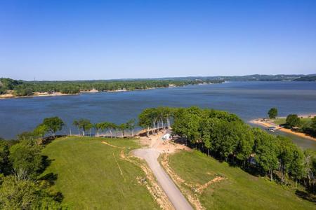 Lot 40 English Mountain Point