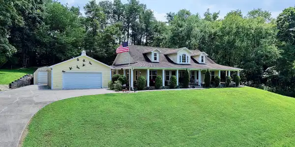 403 Chelaque Way