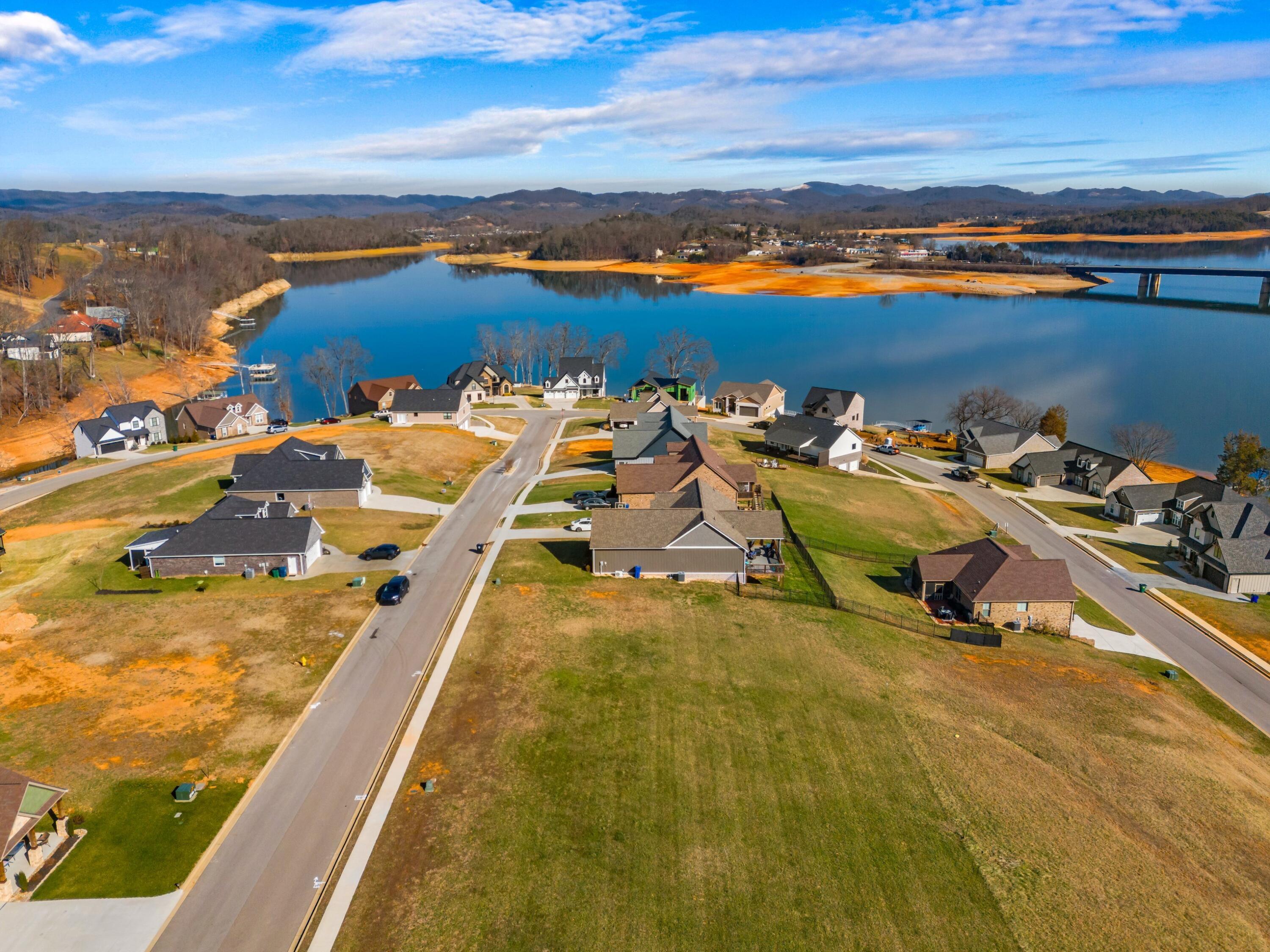 Image 2: 006-BridgewaterBoulevard-Morristown-TN-3