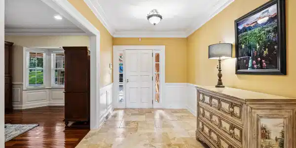 Image 2: Foyer