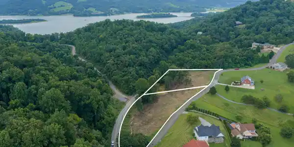 Image 4: Leons Rock lots 1 and 2 4